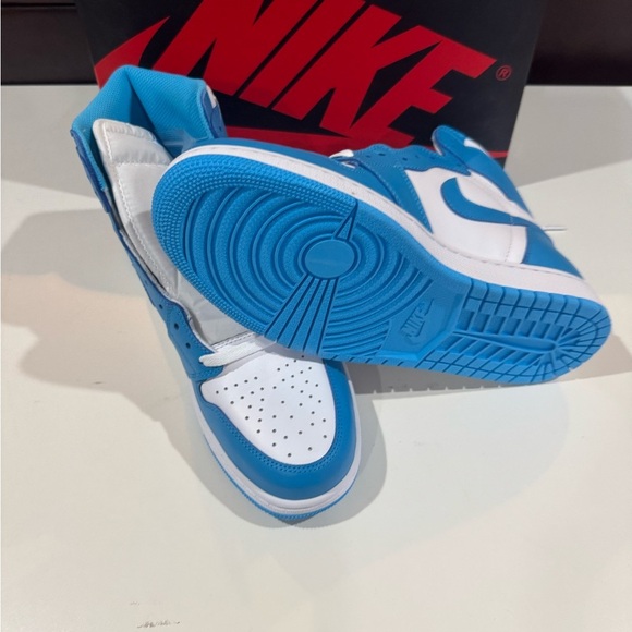 New Nike Jordan 1 high top og baby blue mens size 12 - Picture 3 of 5